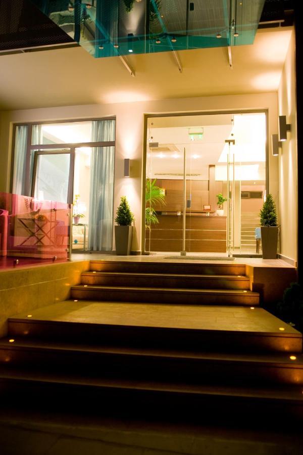 Onira Boutique Hotel Tolón Exterior photo